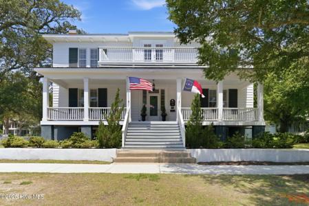 301 E Bay Street