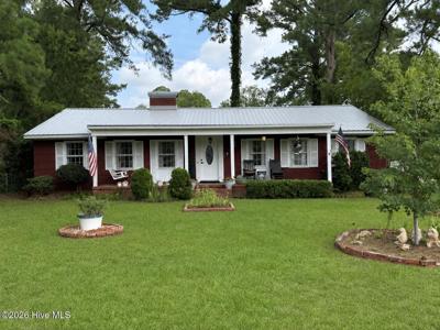 1902 Trent Boulevard