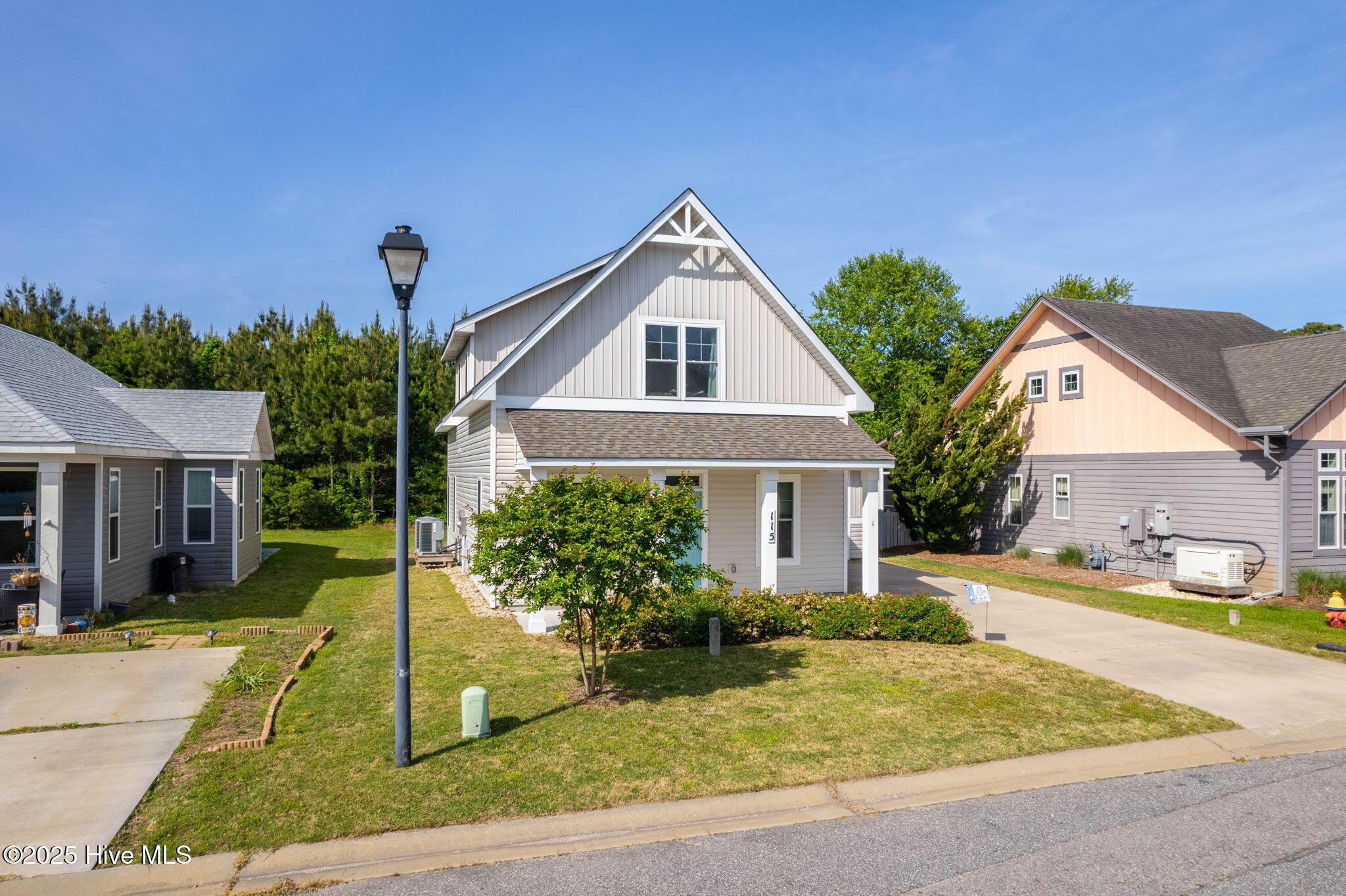 Image 4: 27-web-or-mls-115-Compass-Dr-Aerial-1