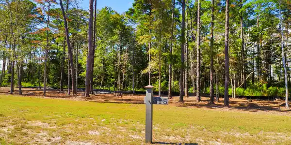 Image 4: 501 Freedom Park Rd