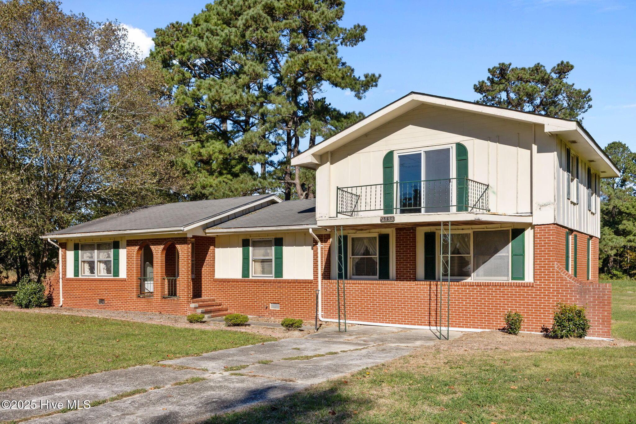 Image 3: 3-web-or-mls-IMG_1862