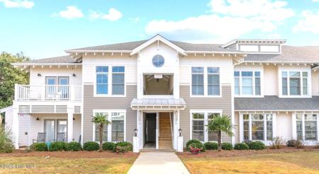2537 St James Drive Unit Apt 102