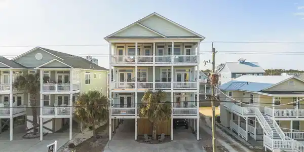 813 Carolina Beach Avenue N Unit B