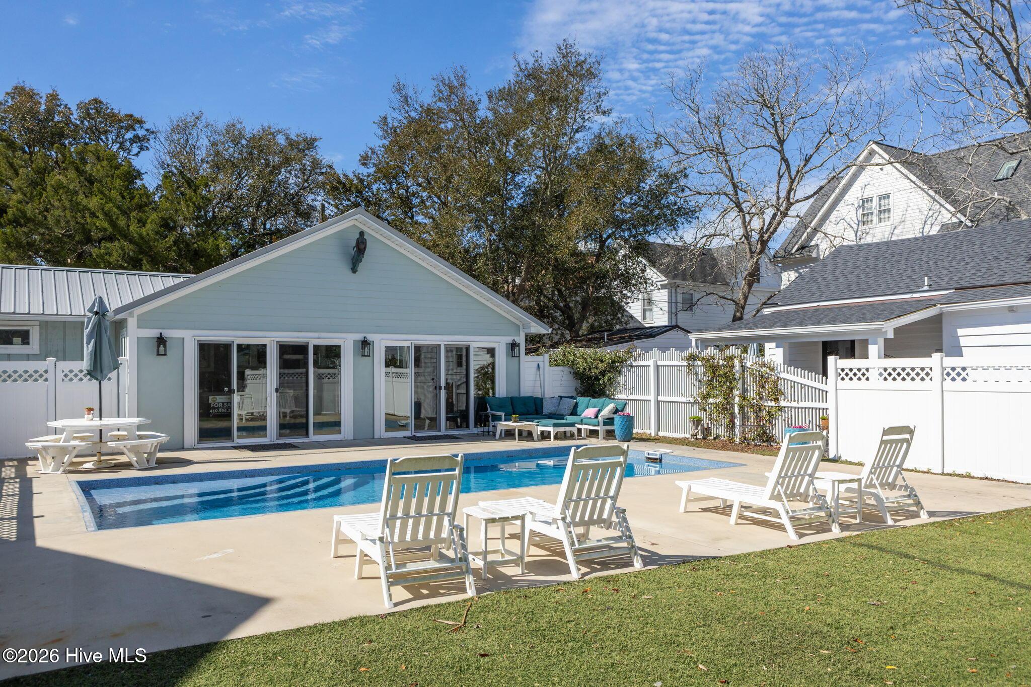 Image 3: 5-web-or-mls-1S3A6671