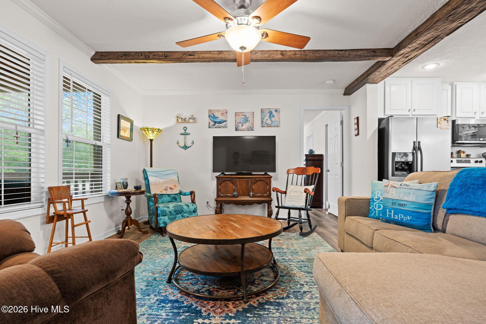 Image 4: 5-web-or-mls-CAMMediaLLC.com (12 of 39)