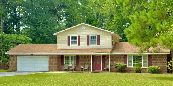 3705 Oxford Court