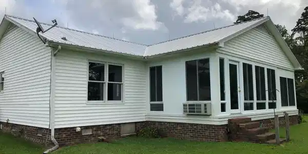 Image 4: West side