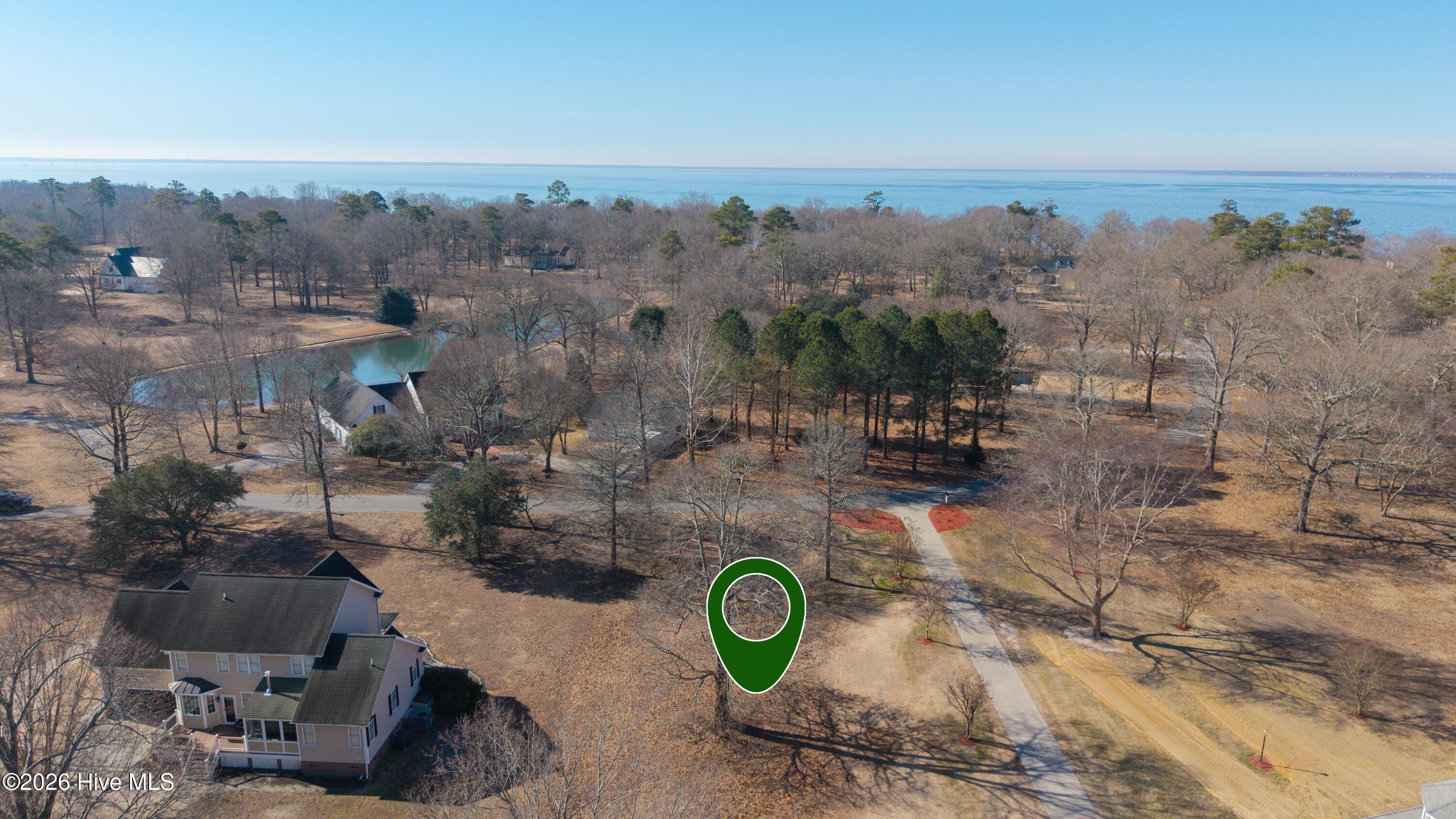 Image 1: 141 Lake Wood Drive-01-2