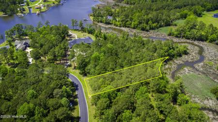 272 Southern Plantation Drive S