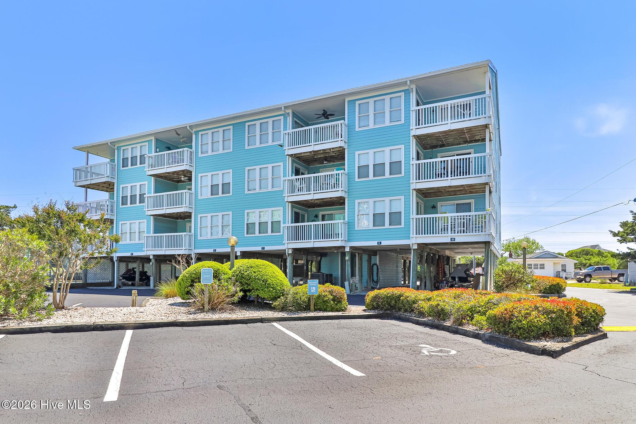 Image 2: Incredible condo in Indian Beach