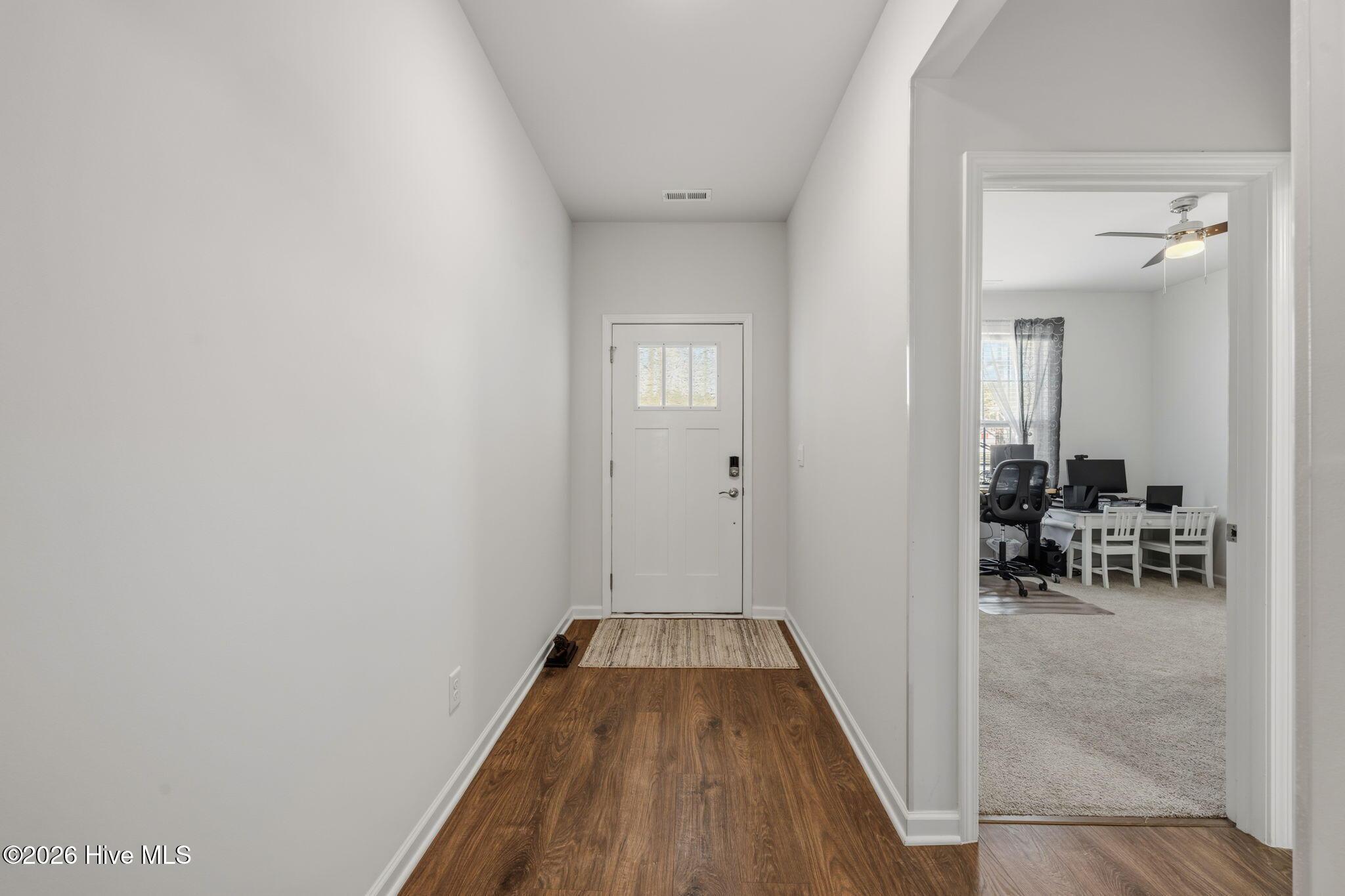 Image 4: Entry Way