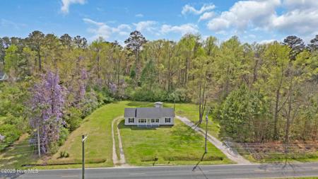 140 Chinchilla Drive