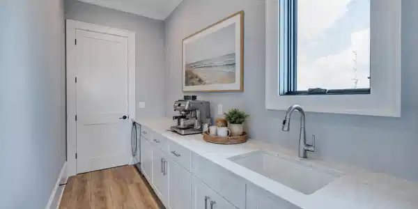 Image 4: pantry