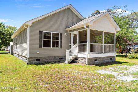 233 NE 70th Street