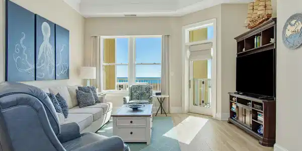 Image 2: Living Room