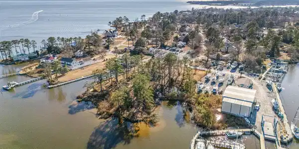 Image 2: 6-web-or-mls-DJI_20250221151702_0400_D