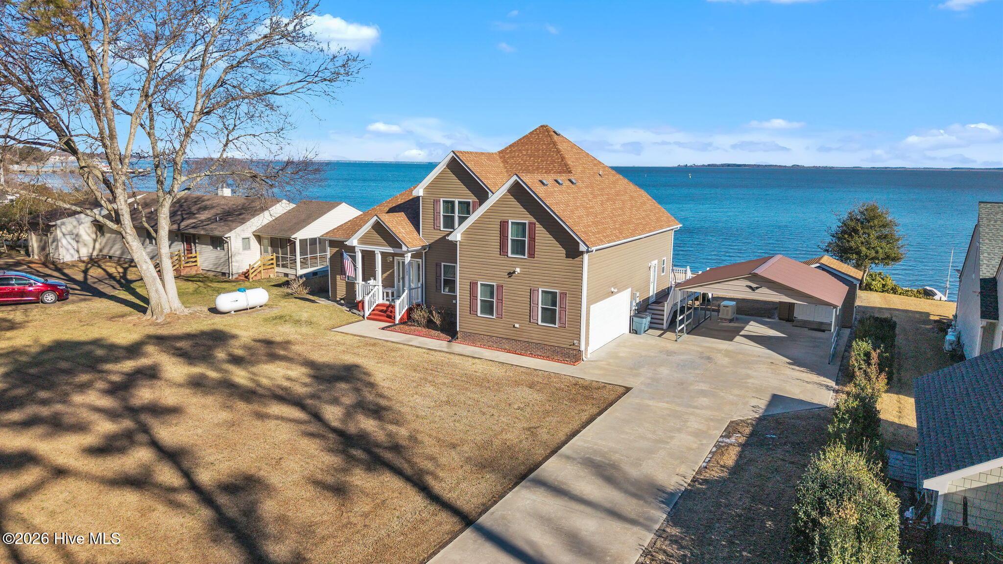 Image 1: Soundfront Home