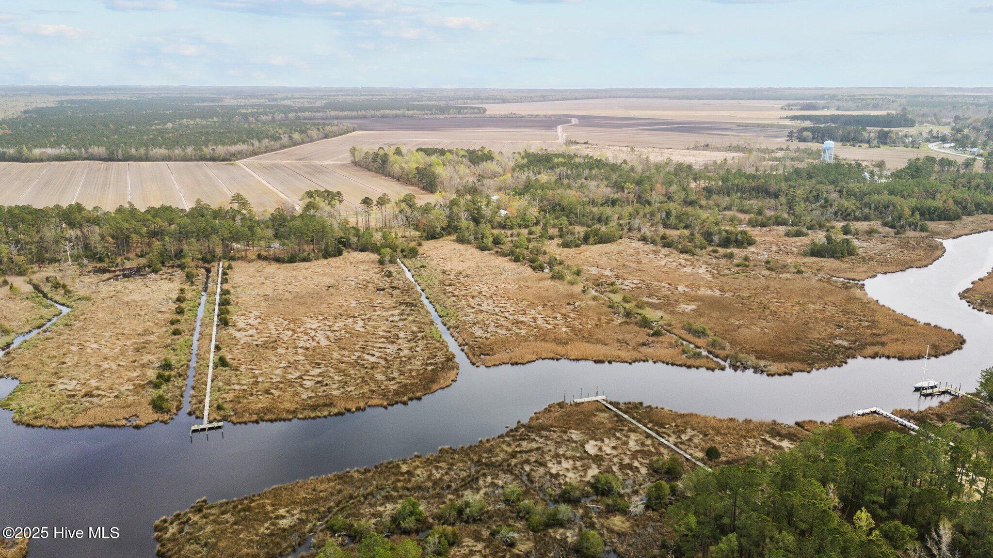 Image 1: 13-web-or-mls-DJI_20240326142508_0320_D