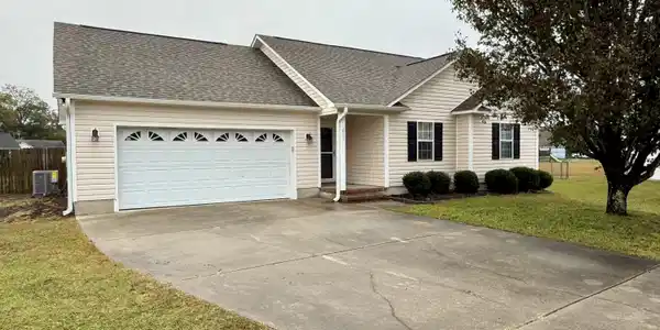 605 Bridle Court