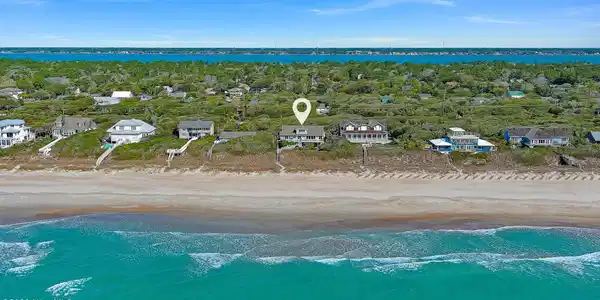 Image 3: Oceanfront Home in Pine Knoll Shores