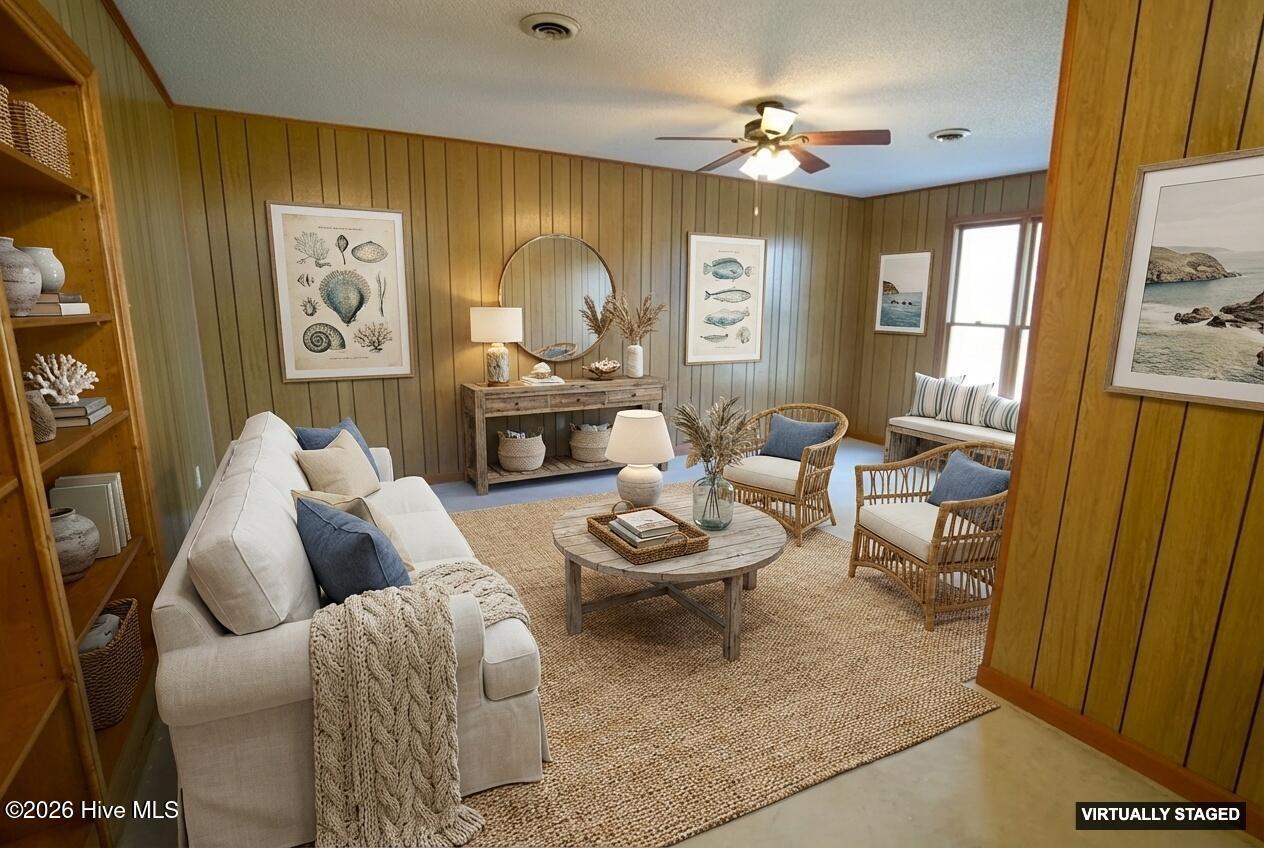 Image 2: Family_Room_HD