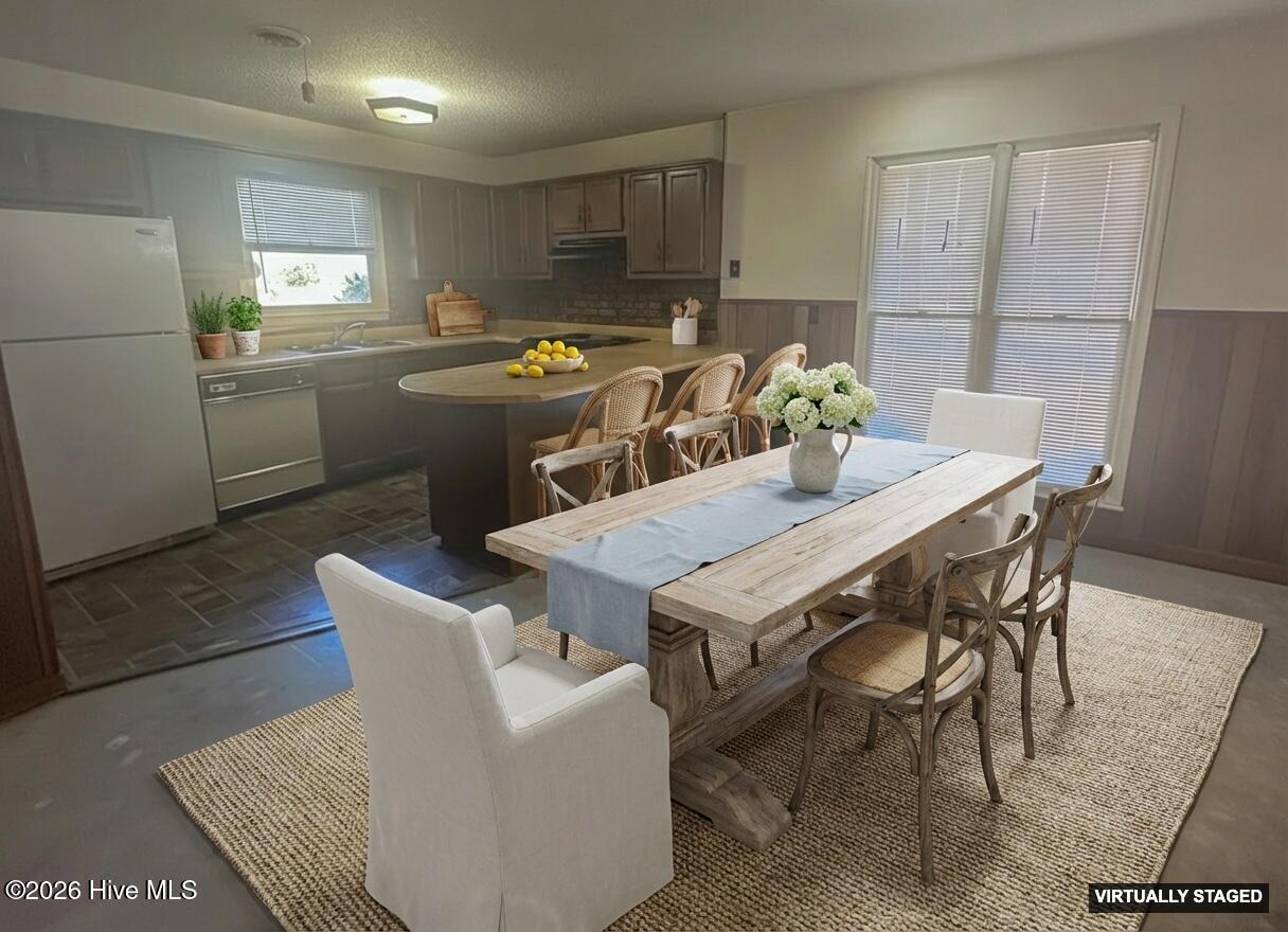 Image 3: KitchenDining_Room_HD