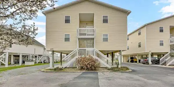 215 Atlanta Avenue Unit Apt 3c