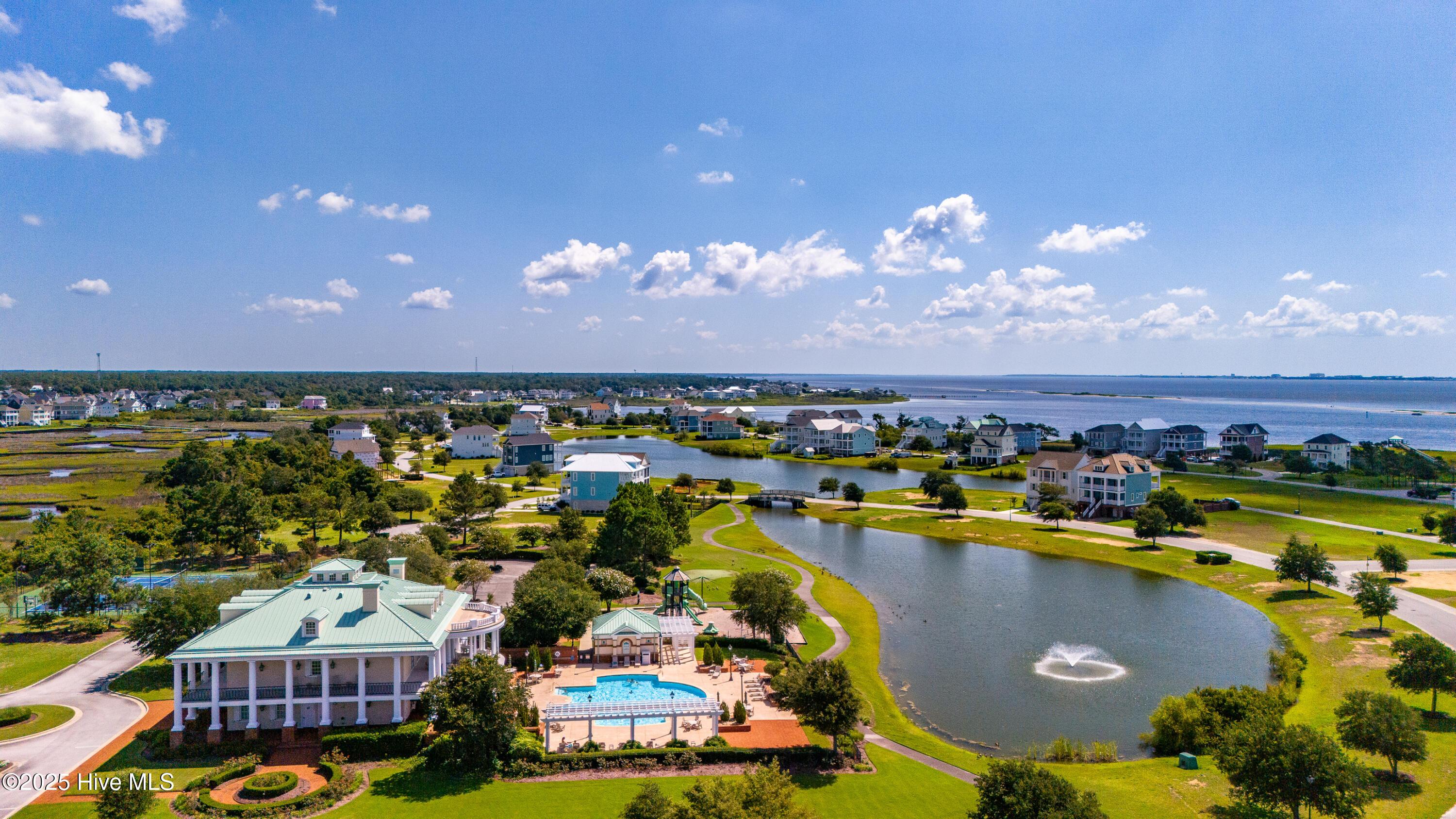 Image 4: 458 Kensington Place Newport, NC