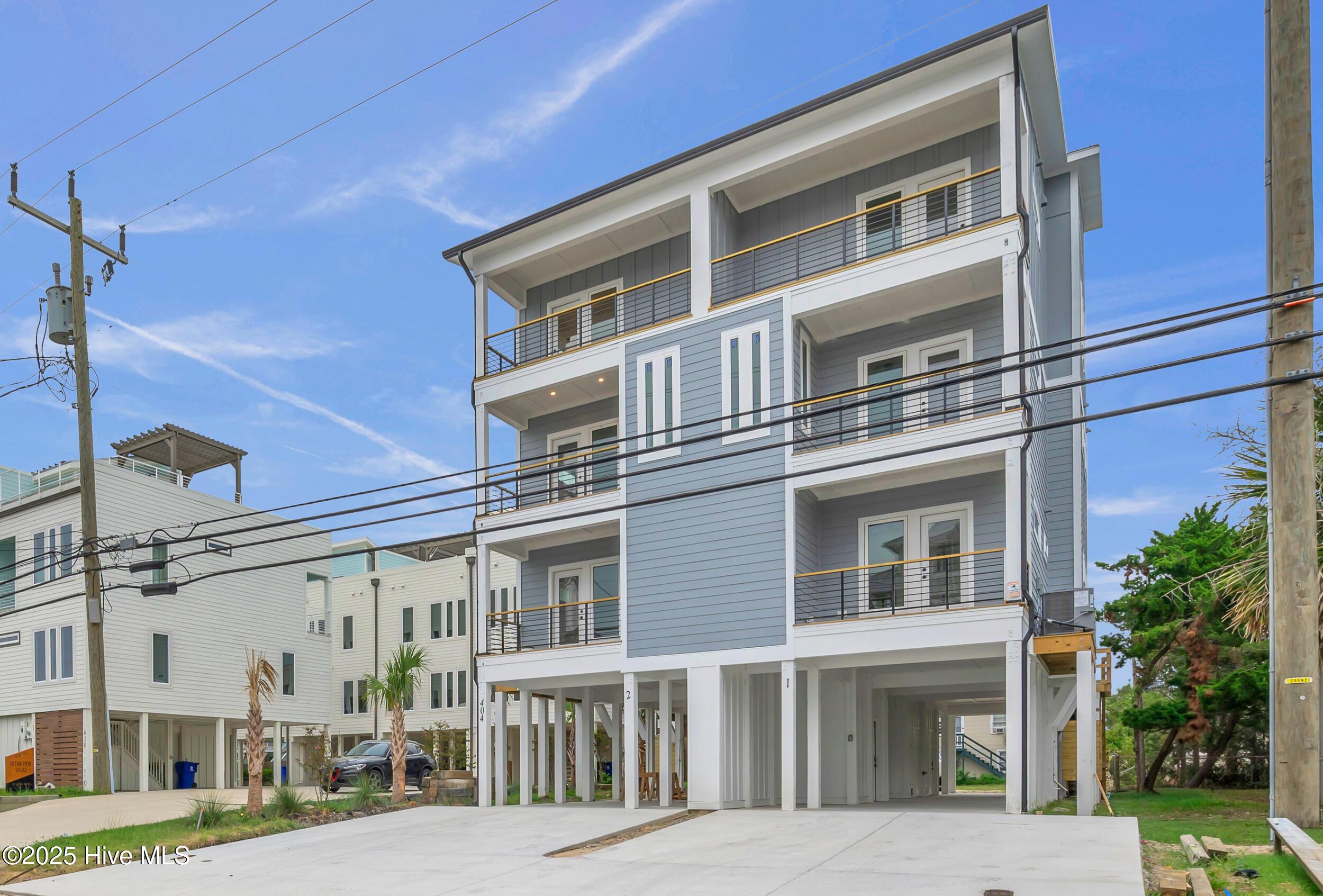 Image 2: 404 Canal Dr-00002