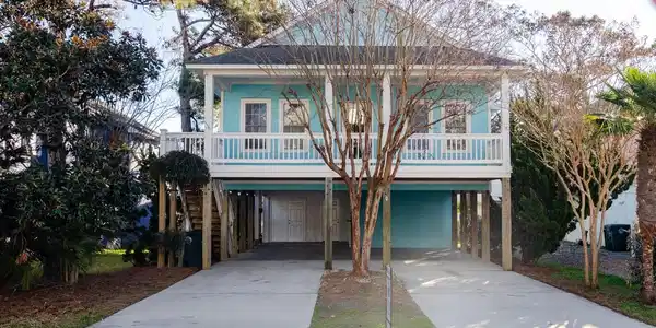 1713 Mackerel Lane
