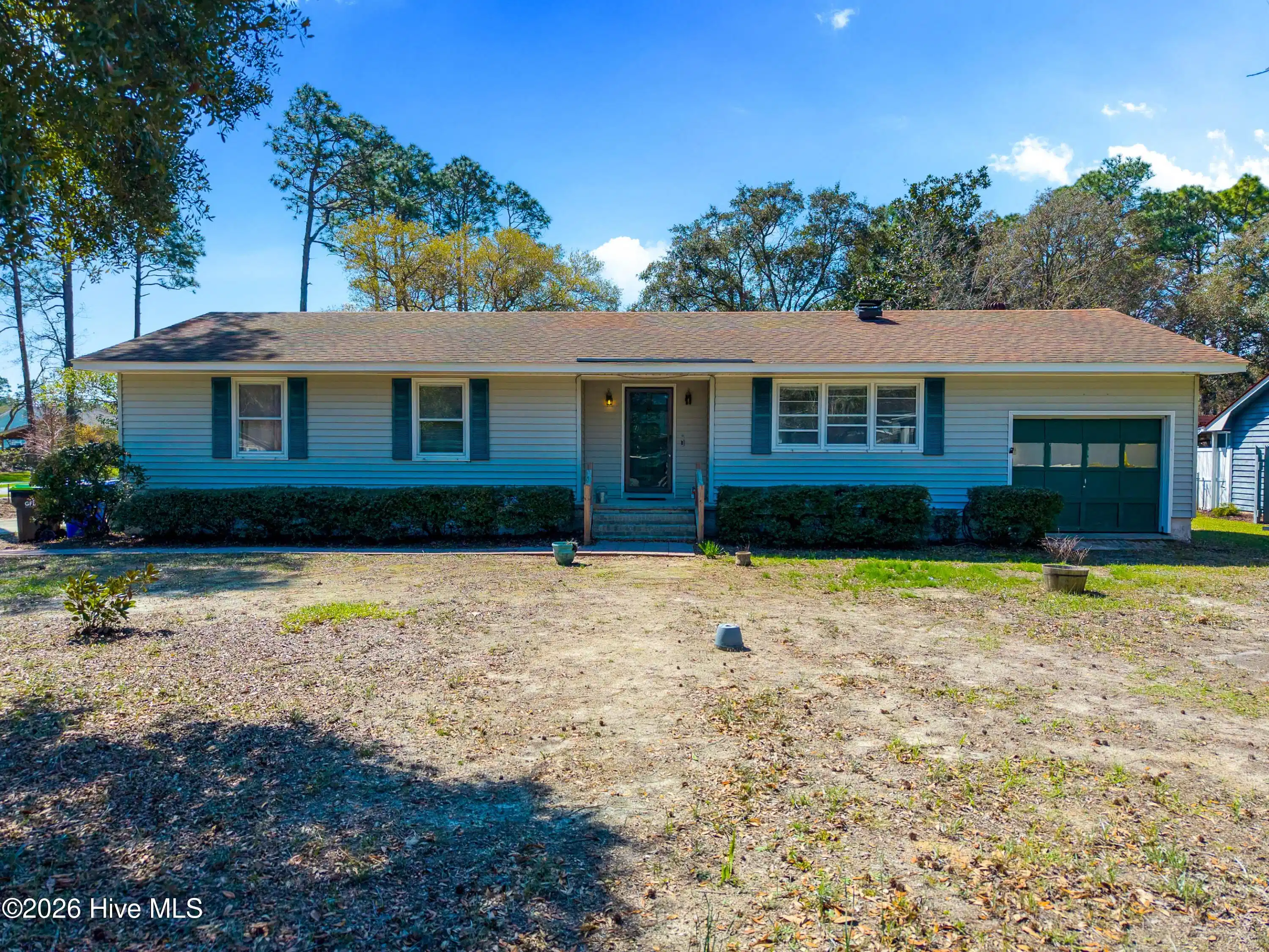 Image 1: 139 Stuart Ave MLS-1