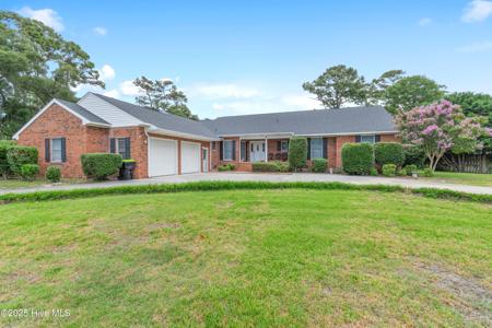 9 Quail Hollow Drive