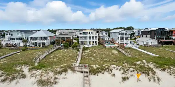 1106 Fort Fisher Boulevard N