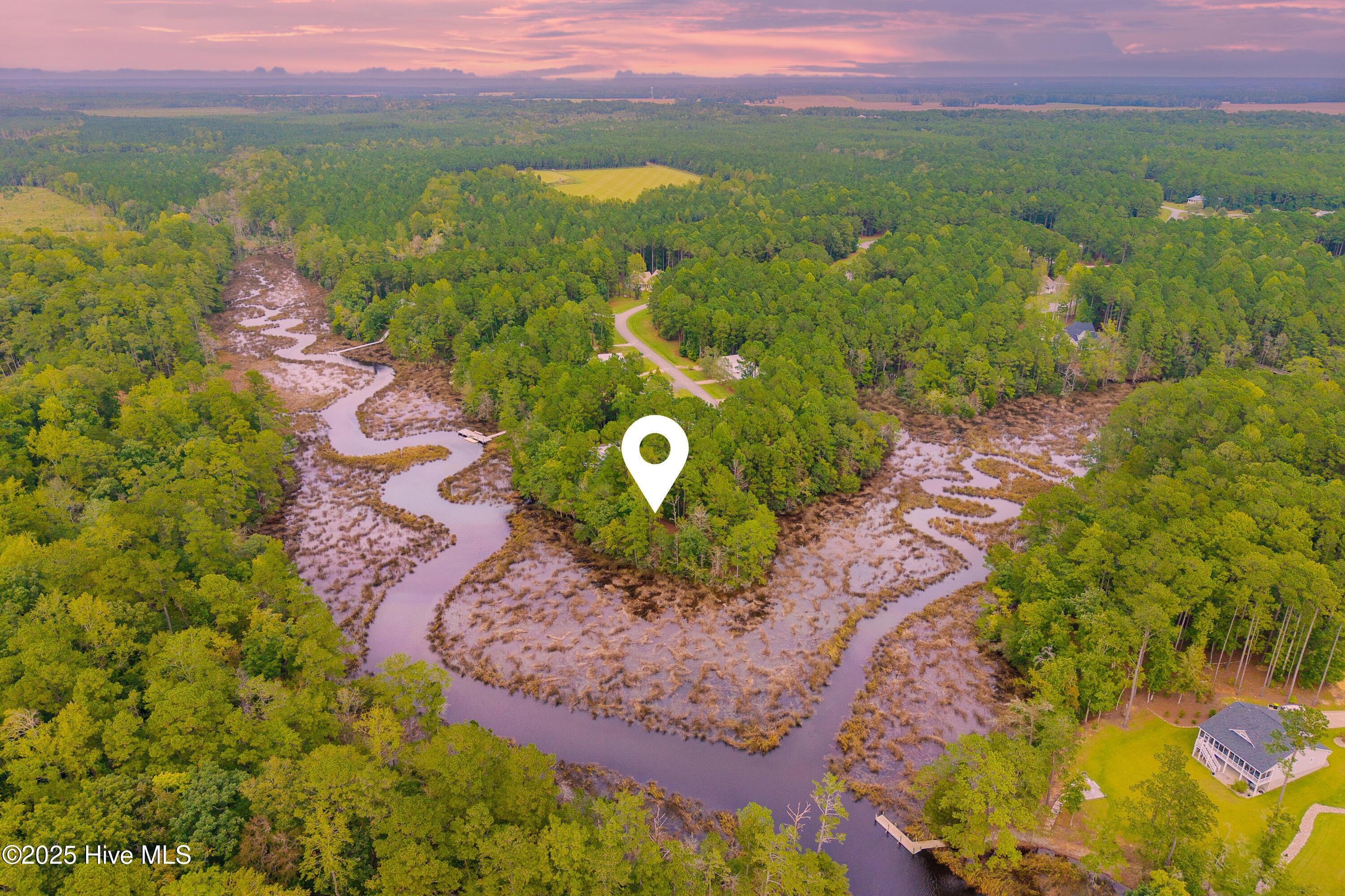 Image 2: 1054 Mill Creek Drive