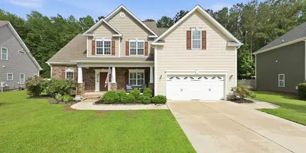 319 Palisades Way