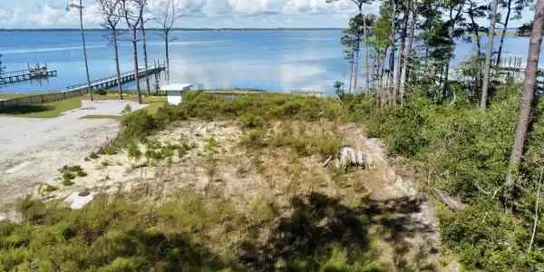 Image 4: 980 Crow Hill