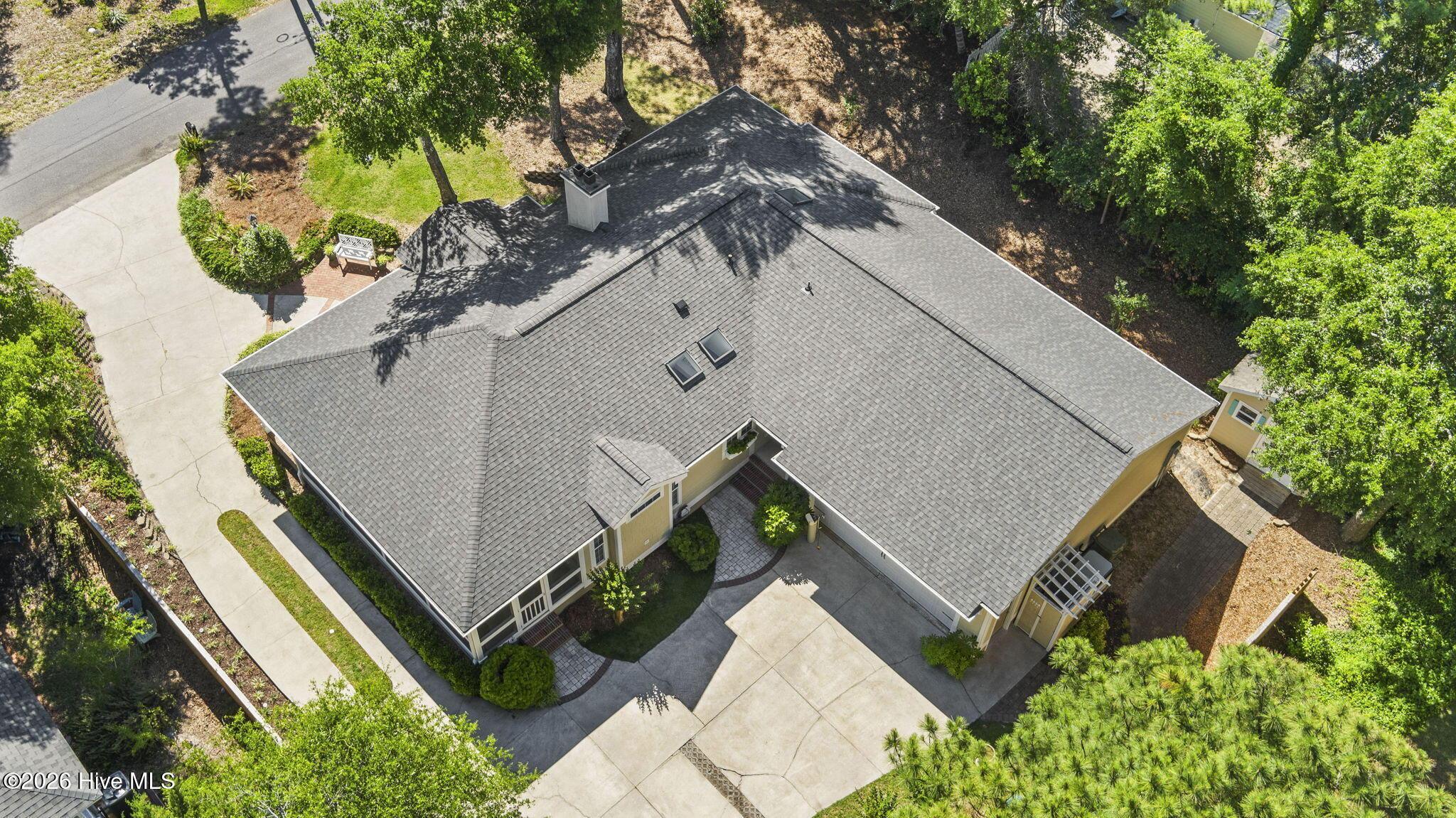 Image 3: 76-web-or-mls-417-Holly-St-Drone-5-20-26