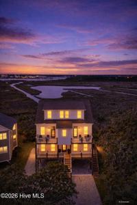 310 Bay Circle