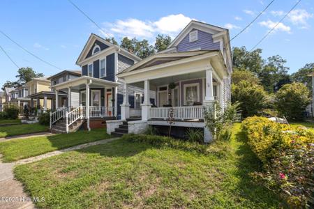 743 W 2nd Street