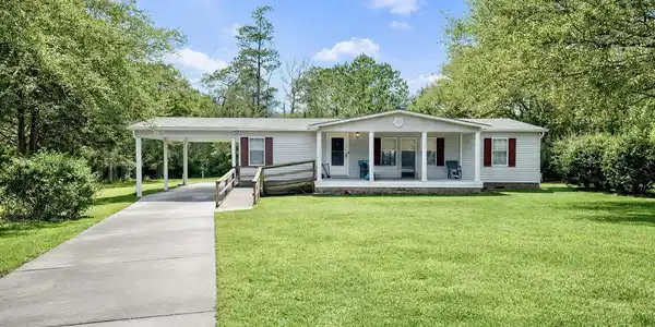 214 Sea Horse Drive