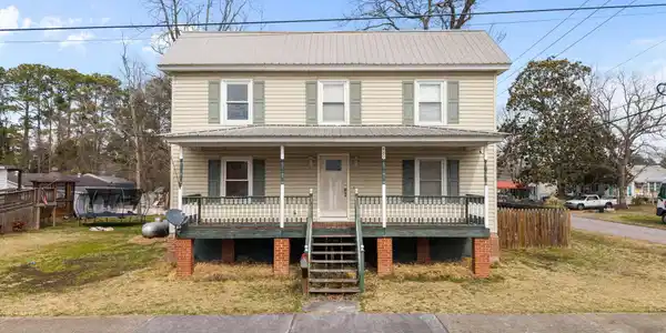 489 E Pungo Street