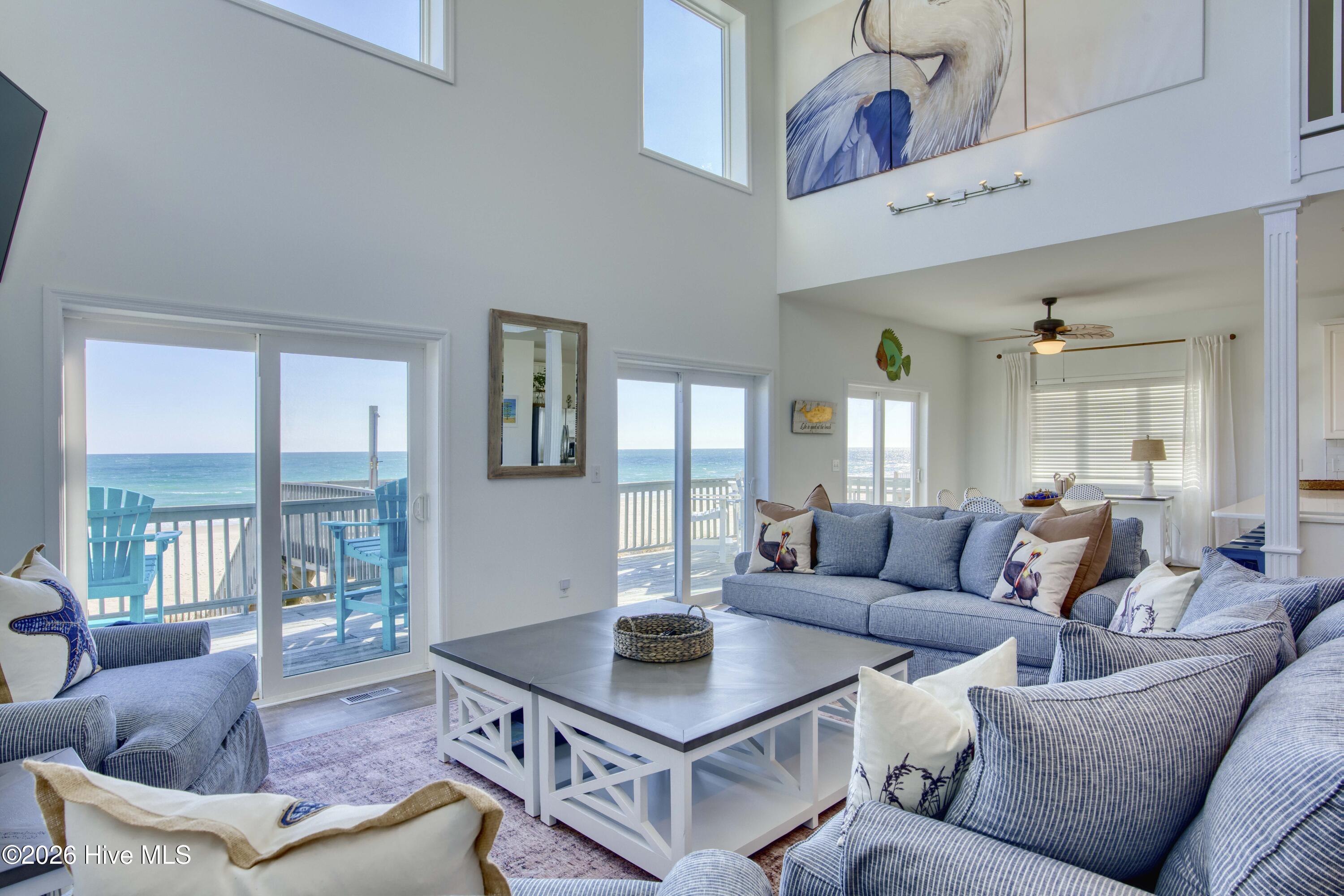 Image 4: 338 Seashore - Interior - Edited_16