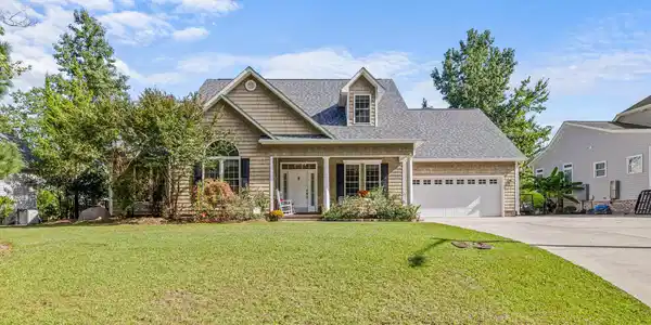 302 Breckenridge Lane