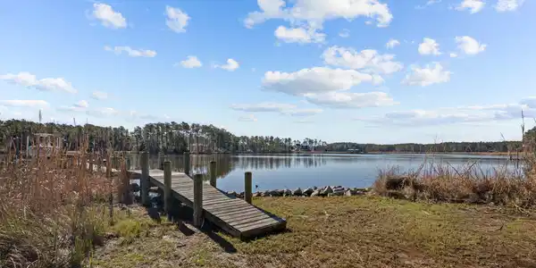 255 Sunset Point Road