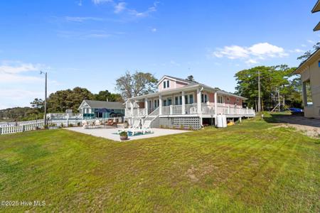 459 Ironwood Drive SE