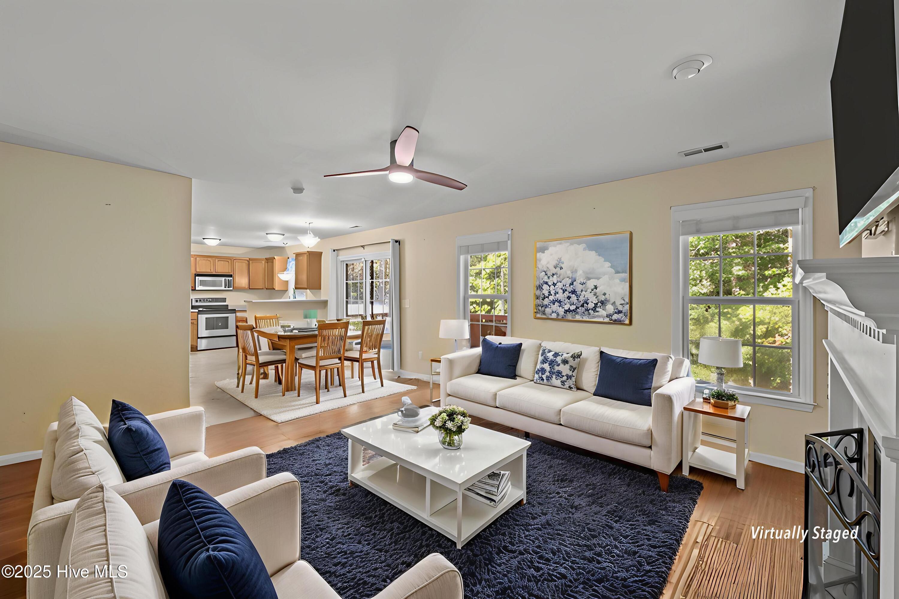 Image 3: 111 Twin Creek Lane, Havelock, NC 28532