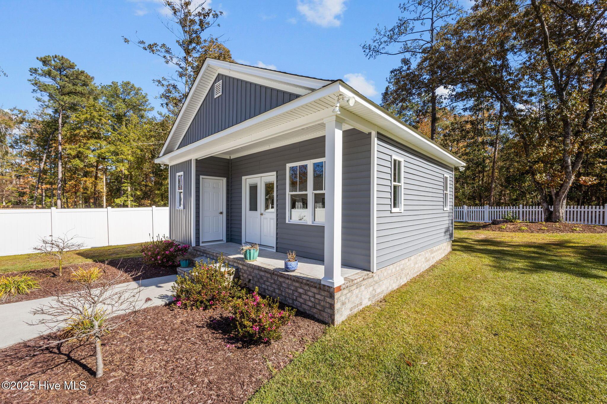 Image 3: 4-web-or-mls-0C0A5611