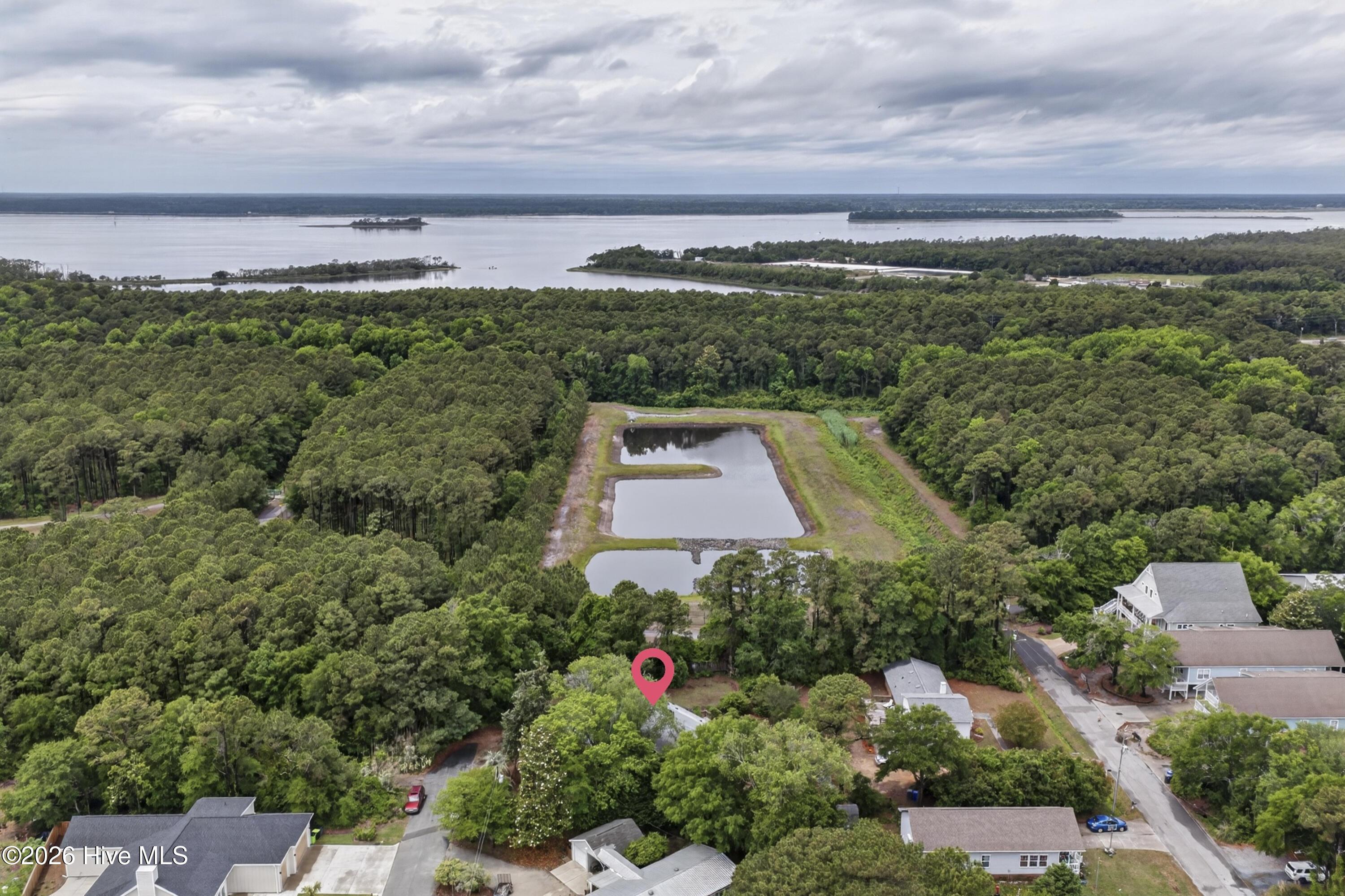 Image 3: 604AugustaAvenue-21