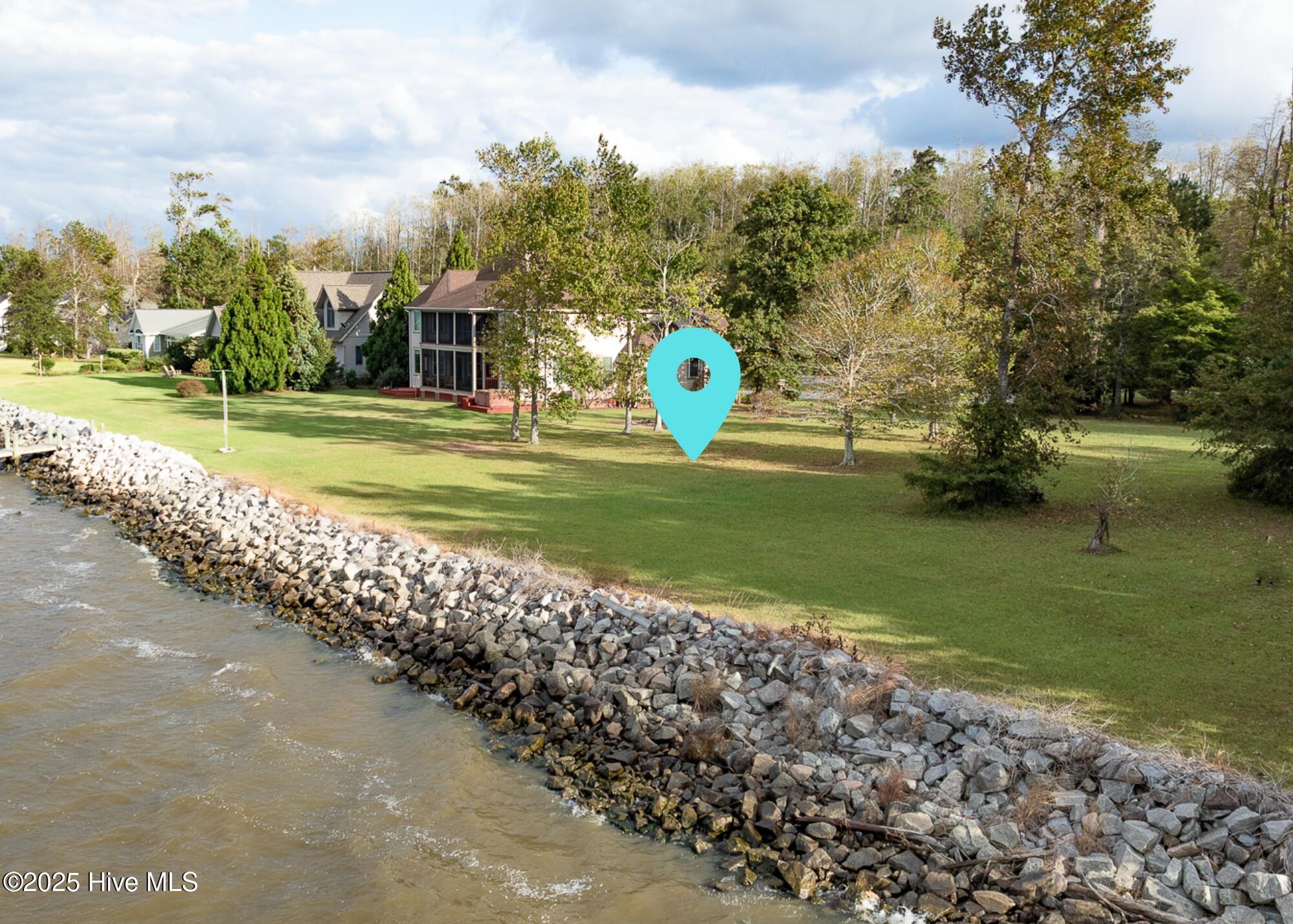 Image 3: Summerby 2 Retaining Wall