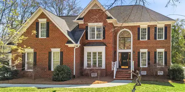 1400 Halcyon Lane